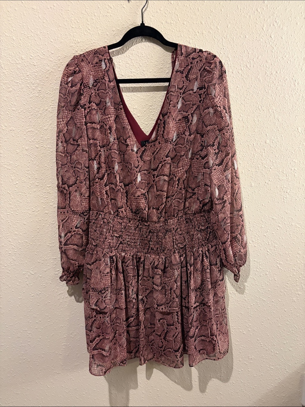 1.STATE Dusty Rose V-Neck Long Sleeve Mini Dress